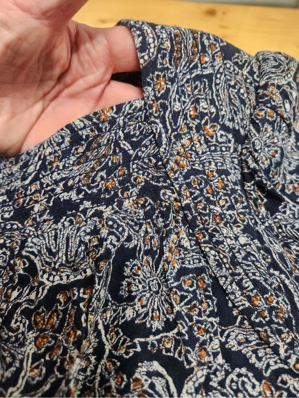 Treasure & Bond Balloon Long Sleeve Peplum Top in Navy Antique Floral Paisley. - Picture 12 of 14